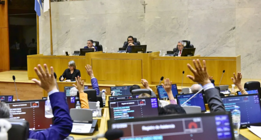 La Legislatura provincial aprob&oacute; el Presupuesto 2025